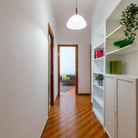 Dal Cavaliere Apartment *